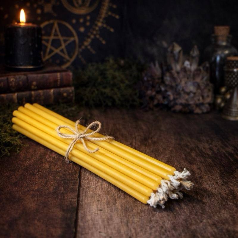 Beeswax Ritual Taper Candles – 7.5’’x 0.2’’
