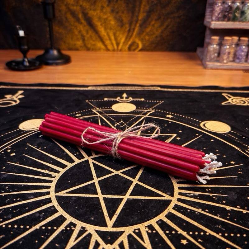 Beeswax Ritual Taper Candles – 7.5’’x 0.2’’
