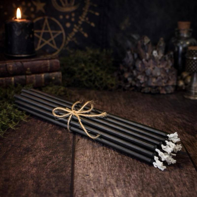 Beeswax Ritual Taper Candles – 7.5’’x 0.2’’